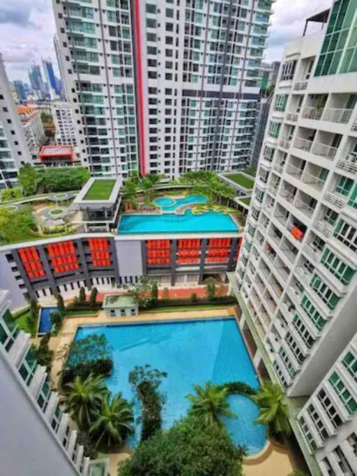 Sunway Velocity Mall Vr3616-2Br 8Pax Mrt Lrt Apartamento Kuala Lumpur Exterior foto